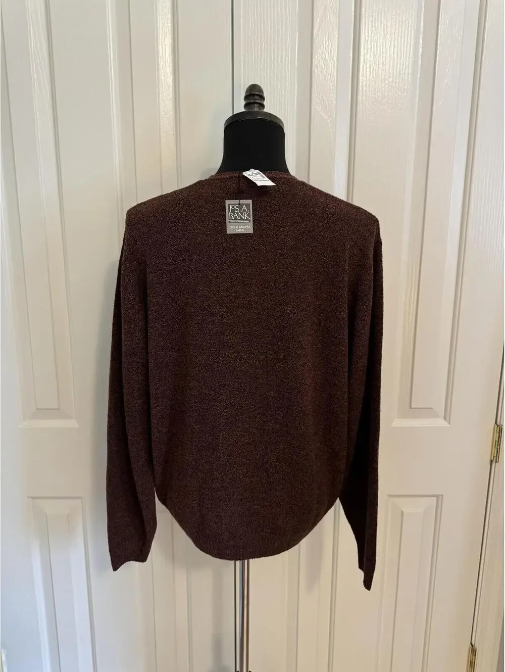 NWT Jos. A. Bank Men's Merino Wool Blend Maroon V-Neck Sweater Large